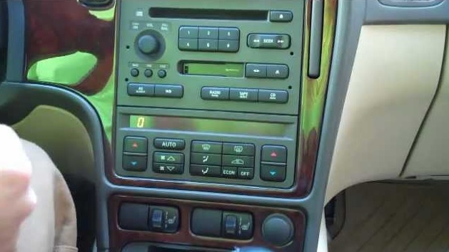 Saab 95 Radio Code
