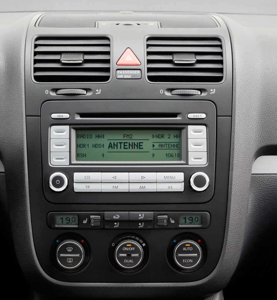 VW Golf Radio Code